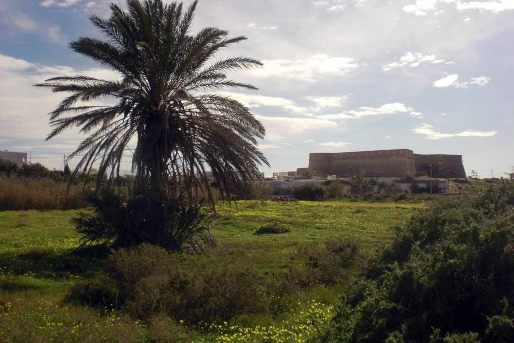 Hostal Casa Emilio Almería Dış mekan fotoğraf
