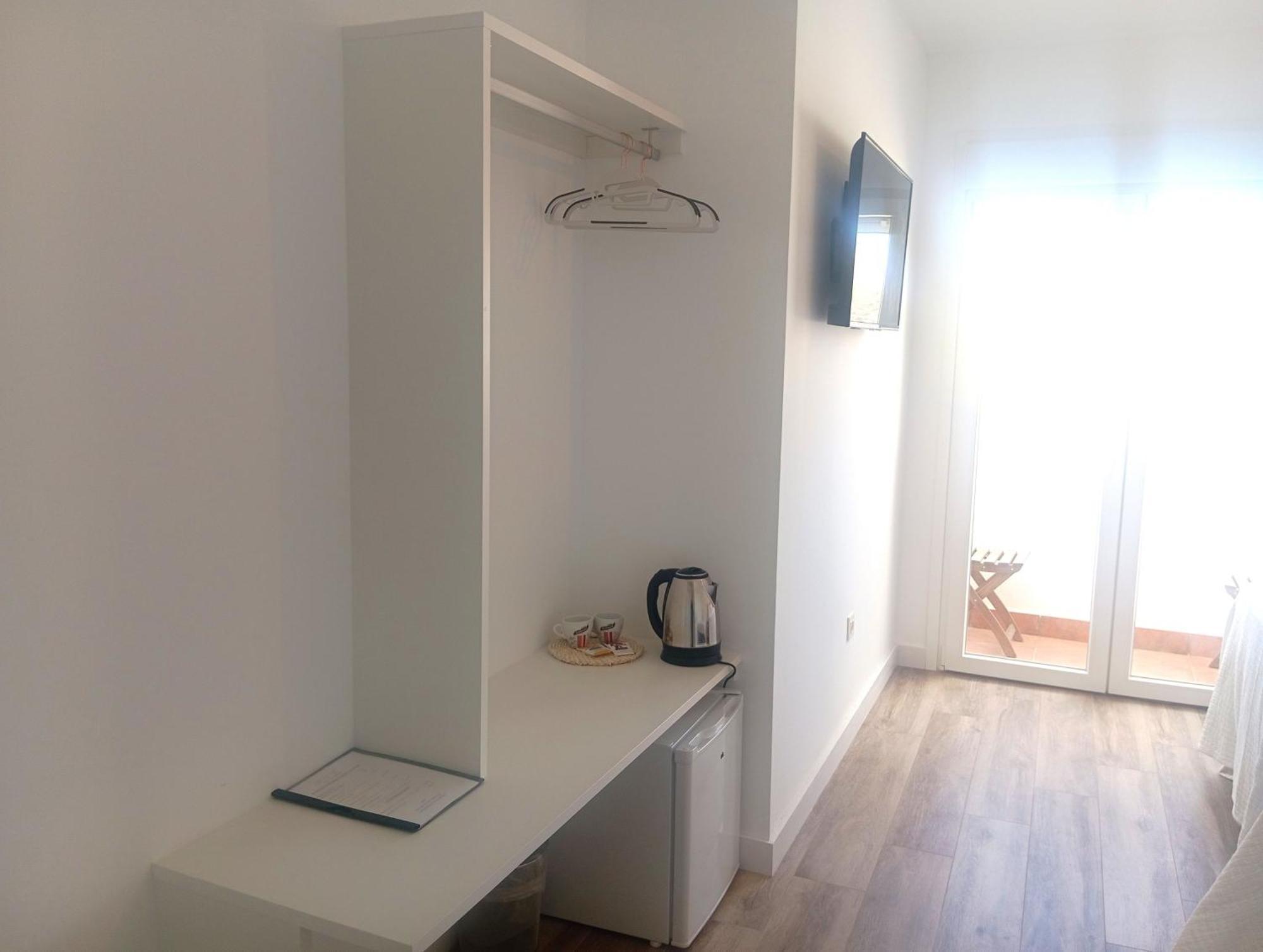 Hostal Casa Emilio Almería Dış mekan fotoğraf