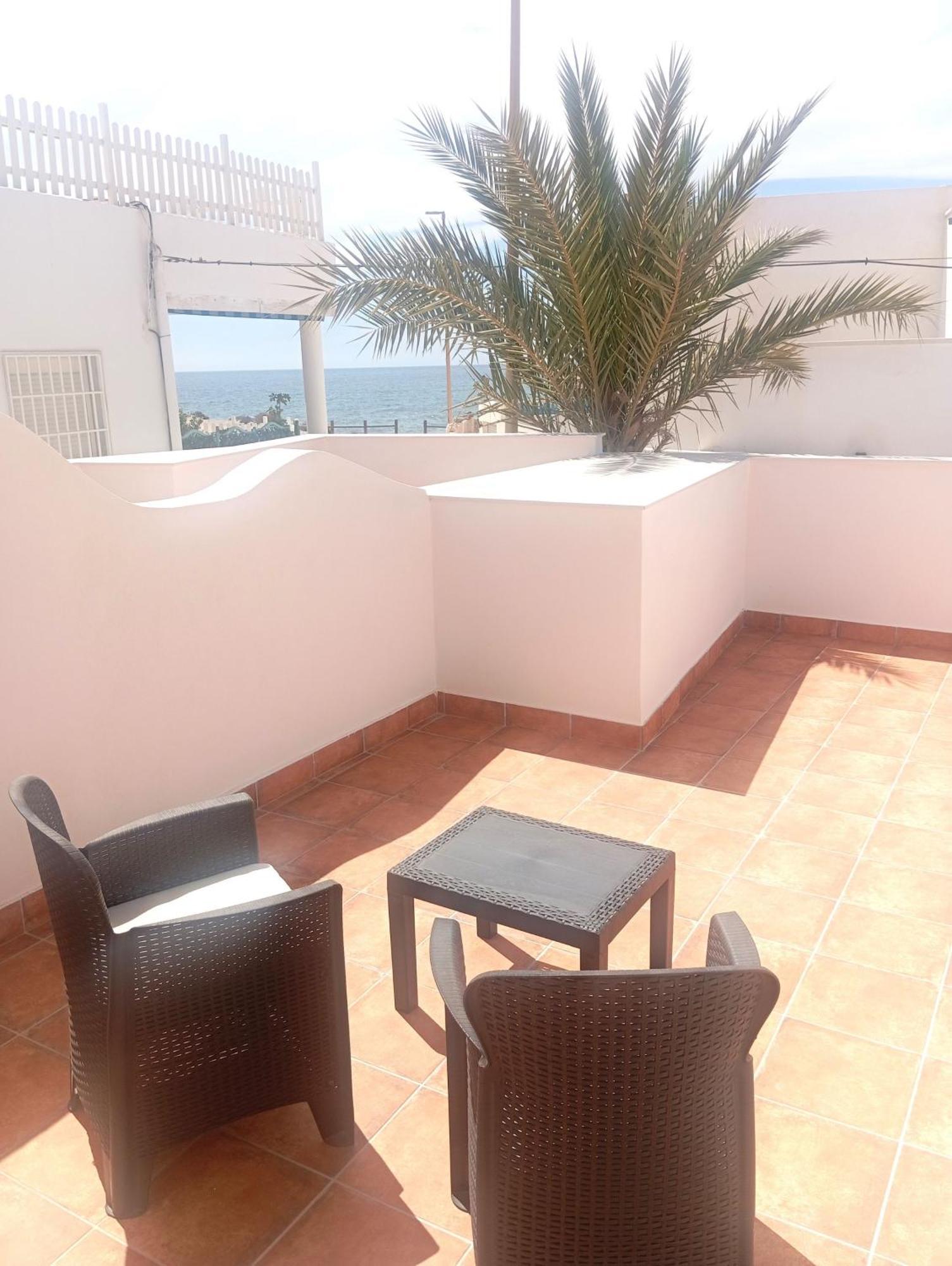 Hostal Casa Emilio Almería Dış mekan fotoğraf
